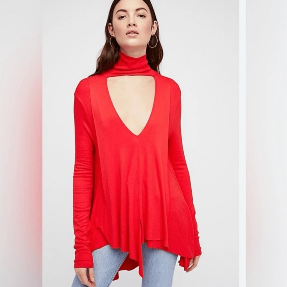 Free People Uptown Turtleneck Brilliant Red Tunic Top Size Small MSRP $78 - Picture 4 of 9